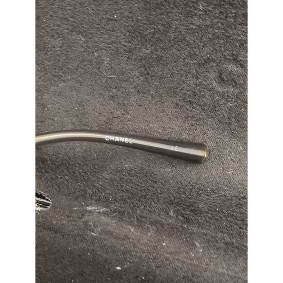 Chanel Sunglasses Womens One Size Silver Rimless Shield Gradient CC Logo Wrap - Picture 11 of 11